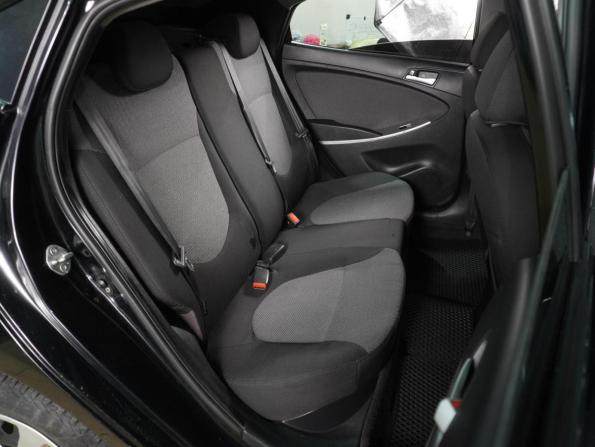 Hyundai Solaris I с пробегом 2012 года, цена 939 000 рублей, 218914 км, седан, Автокод Объявления