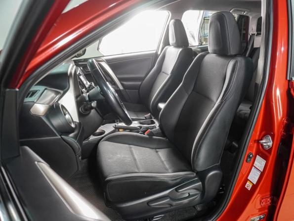 Toyota RAV4 IV (XA40) с пробегом 2014 года, цена 1 799 000 рублей, 184326 км, внедорожник, Автокод Объявления