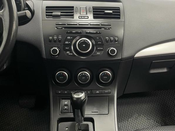 Mazda 3 II (BL) Рестайлинг с пробегом 2013 года, цена 1 148 000 рублей, 142880 км, седан, Автокод Объявления