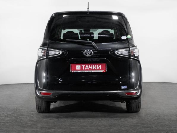 Toyota Sienta II Рестайлинг с пробегом 2021 года, цена 1 629 500 рублей, 62998 км, компактвэн, Автокод Объявления