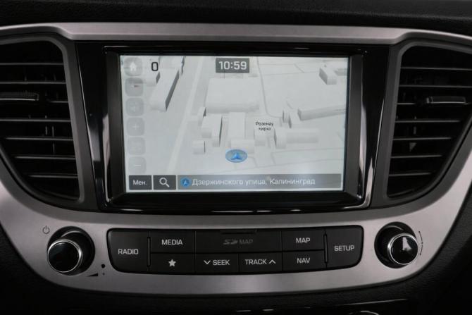 Hyundai Solaris II с пробегом 2017 года, цена 1 465 000 рублей, 132710 км, седан, Автокод Объявления