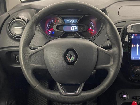 Renault Kaptur I с пробегом 2018 года, цена 1 389 000 рублей, 79897 км, внедорожник, Автокод Объявления