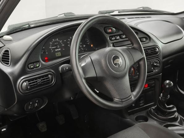 Chevrolet Niva I Рестайлинг с пробегом 2018 года, цена 709 000 рублей, 102233 км, внедорожник, Автокод Объявления