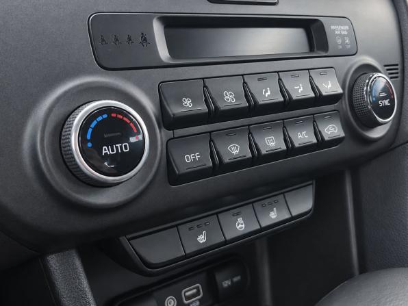 Kia Sportage IV с пробегом 2018 года, цена 2 199 000 рублей, 141250 км, внедорожник, Автокод Объявления