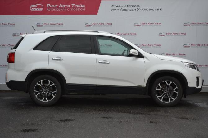 Kia Sorento II Рестайлинг с пробегом 2019 года, цена 2 380 000 рублей, 125139 км, внедорожник, Автокод Объявления