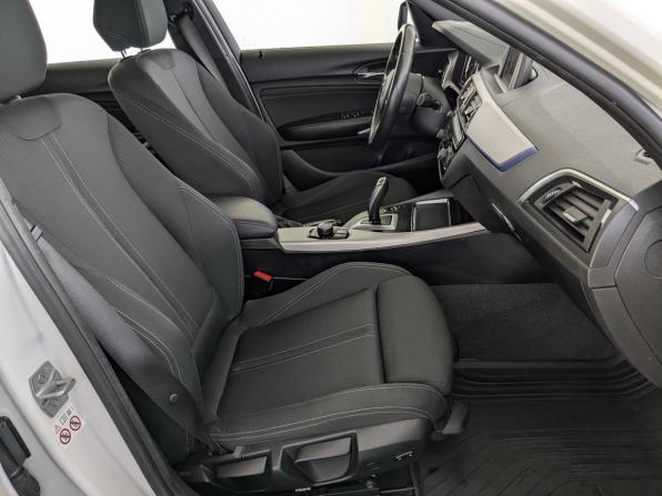 BMW 1 серии II (F20/F21) Рестайлинг 2 с пробегом 2019 года, цена 2 300 000 рублей, 76034 км, хэтчбек, Автокод Объявления