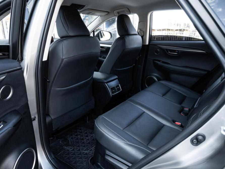 Lexus NX I Рестайлинг Ставрополь  - изображение 11
