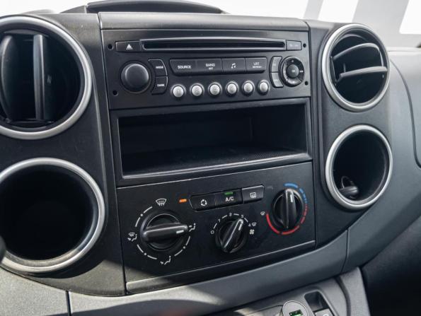 Citroen Berlingo II с пробегом 2011 года, цена 820 000 рублей, 216425 км, компактвэн, Автокод Объявления