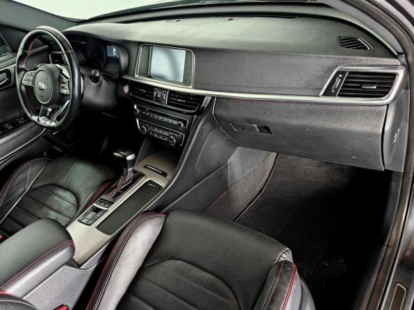 Kia Optima IV Рестайлинг с пробегом 2018 года, цена 1 864 000 рублей, 149608 км, седан, Автокод Объявления