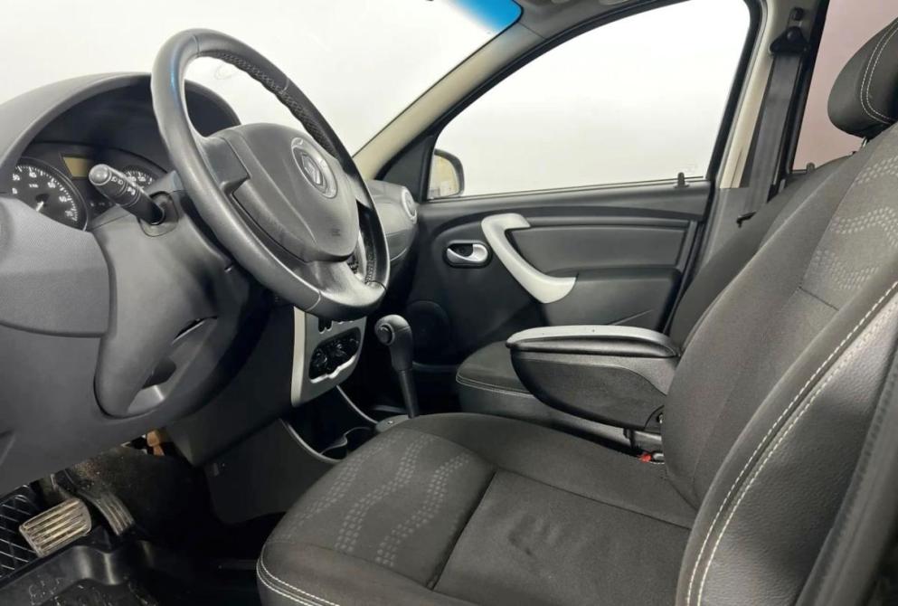 Renault Sandero I Нижний Новгород  - изображение 10