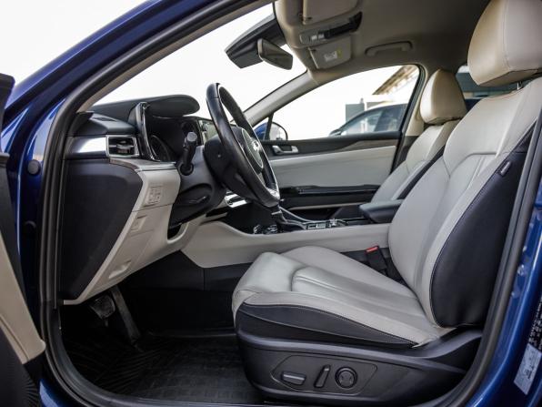 Kia K5 III с пробегом 2021 года, цена 2 848 000 рублей, 60482 км, седан, Автокод Объявления