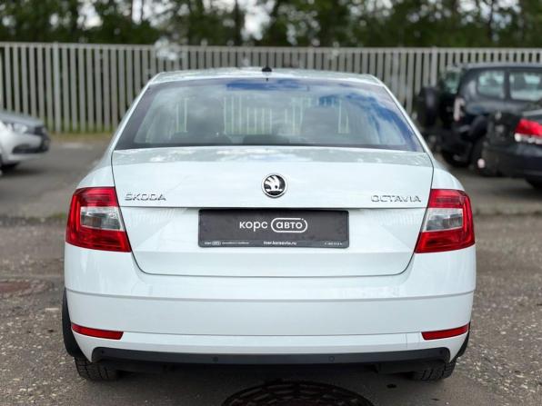 Skoda Octavia III (A7) Рестайлинг с пробегом 2019 года, цена 1 700 000 рублей, 145131 км, лифтбек, Автокод Объявления