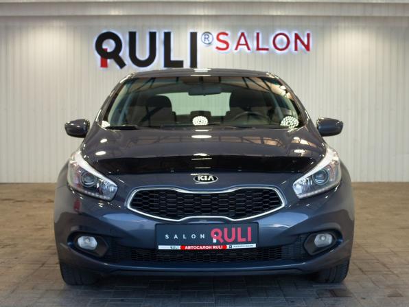 Kia Ceed II Рестайлинг с пробегом 2015 года, цена 1 085 000 рублей, 179363 км, хэтчбек, Автокод Объявления
