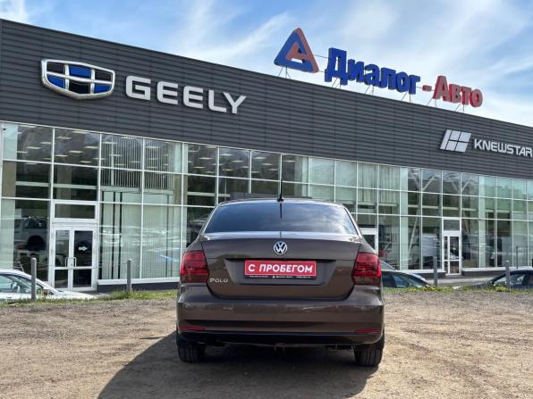 Volkswagen Polo V Рестайлинг с пробегом 2017 года, цена 1 290 000 рублей, 135021 км, седан, Автокод Объявления