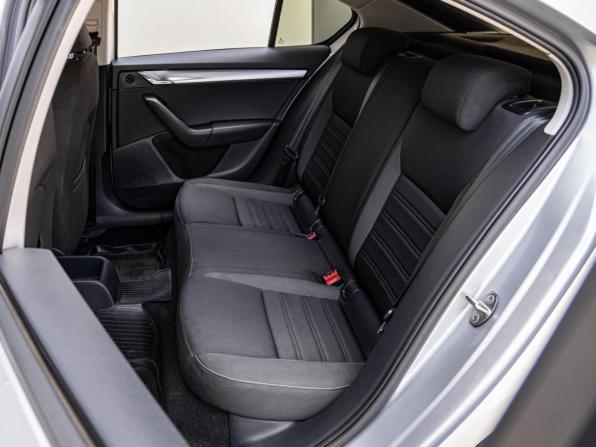 Skoda Octavia III (A7) Рестайлинг с пробегом 2018 года, цена 1 805 000 рублей, 124098 км, лифтбек, Автокод Объявления