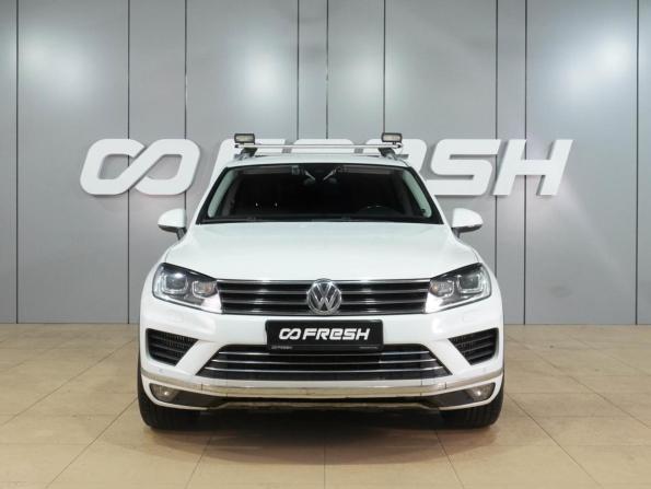 Volkswagen Touareg II Рестайлинг с пробегом 2016 года, цена 2 599 000 рублей, 195802 км, внедорожник, Автокод Объявления