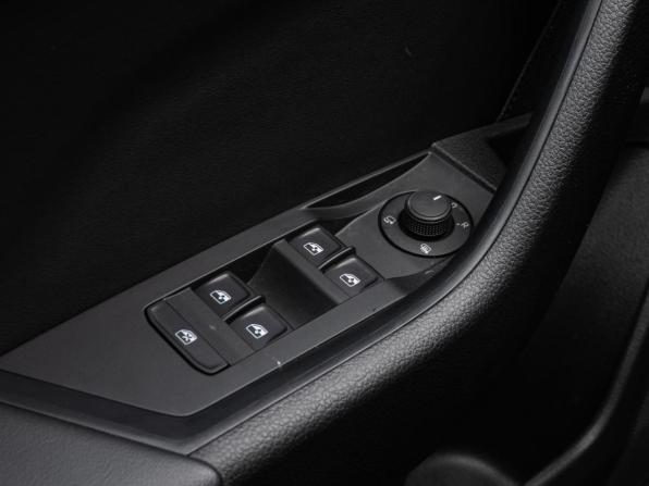Skoda Superb III Рестайлинг с пробегом 2025 года, цена 3 230 000 рублей, 43 км, лифтбек, Автокод Объявления