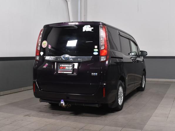Toyota Noah III (R80) с пробегом 2014 года, цена 1 764 995 рублей, 182838 км, минивэн, Автокод Объявления