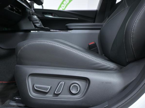 Toyota Camry IX (XV80) China Market с пробегом 2025 года, цена 4 000 000 рублей, 14258 км, седан, Автокод Объявления