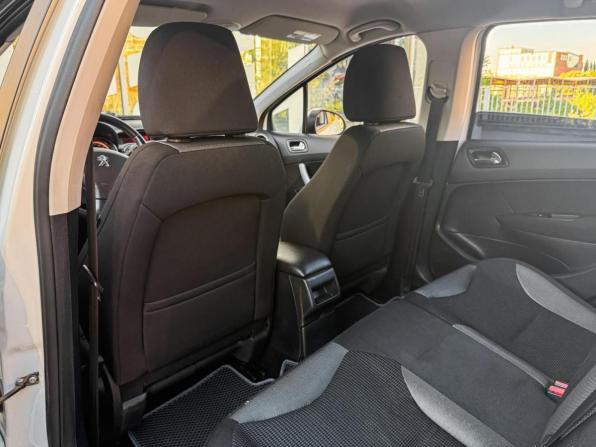 Peugeot 308 I Рестайлинг с пробегом 2012 года, цена 598 000 рублей, 118389 км, хэтчбек, Автокод Объявления