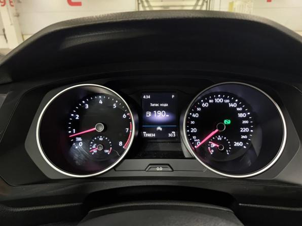 Volkswagen Tiguan II с пробегом 2019 года, цена 2 432 000 рублей, 139609 км, внедорожник, Автокод Объявления