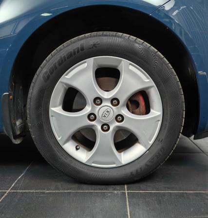 Kia Venga I с пробегом 2012 года, цена 695 000 рублей, 230278 км, минивэн, Автокод Объявления