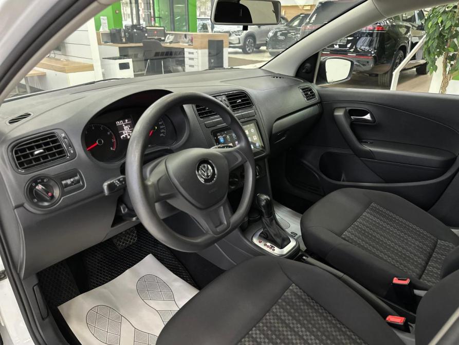 Volkswagen Polo V Рестайлинг Санкт-Петербург  - изображение 17