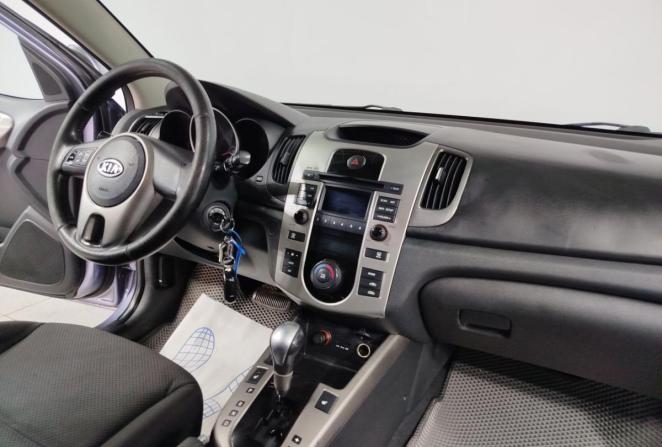 Kia Cerato II с пробегом 2009 года, цена 650 000 рублей, 184504 км, седан, Автокод Объявления