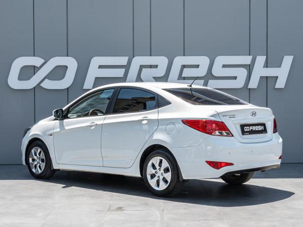 Hyundai Solaris I Рестайлинг с пробегом 2016 года, цена 1 190 000 рублей, 159165 км, седан, Автокод Объявления
