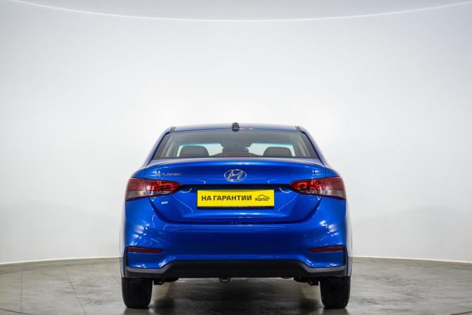 Hyundai Solaris II с пробегом 2018 года, цена 1 359 000 рублей, 70000 км, седан, Автокод Объявления