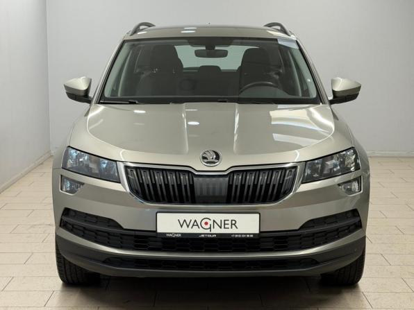 Skoda Karoq I с пробегом 2020 года, цена 2 222 000 рублей, 85081 км, внедорожник, Автокод Объявления