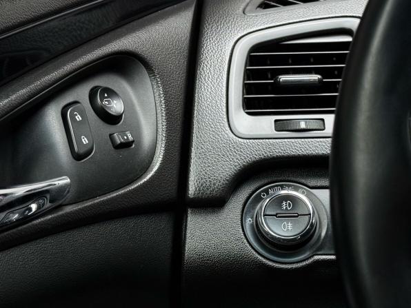 Opel Insignia I Рестайлинг с пробегом 2014 года, цена 1 279 000 рублей, 119499 км, универсал, Автокод Объявления