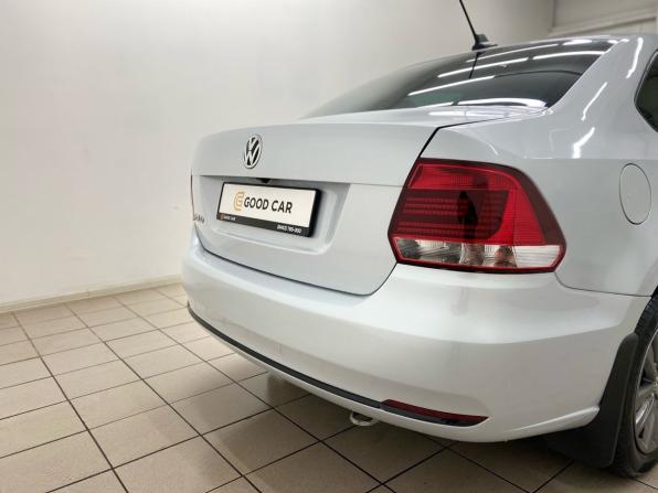 Volkswagen Polo V Рестайлинг с пробегом 2019 года, цена 975 000 рублей, 100565 км, седан, Автокод Объявления