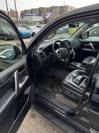 Toyota Land Cruiser 200 Series Рестайлинг 1 с пробегом 2013 года, цена 3 194 000 рублей, 404187 км, внедорожник, Автокод Объявления