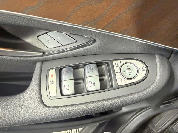 Mercedes-Benz GLC I (X253) Рестайлинг с пробегом 2019 года, цена 3 500 000 рублей, 86667 км, внедорожник, Автокод Объявления