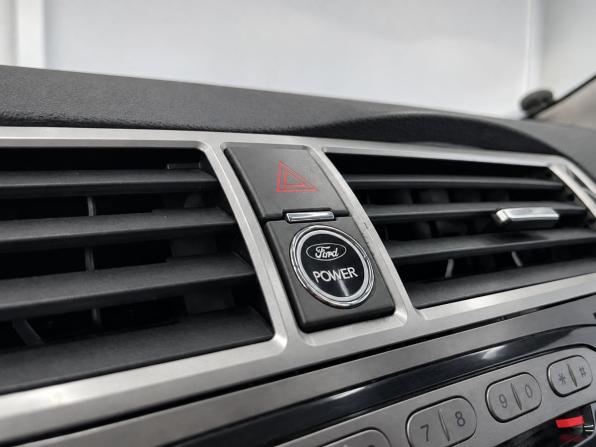 Ford Kuga I с пробегом 2011 года, цена 899 000 рублей, 217751 км, внедорожник, Автокод Объявления