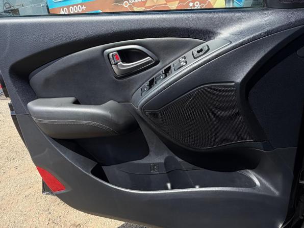 Hyundai ix35 I с пробегом 2011 года, цена 1 060 000 рублей, 208389 км, внедорожник, Автокод Объявления