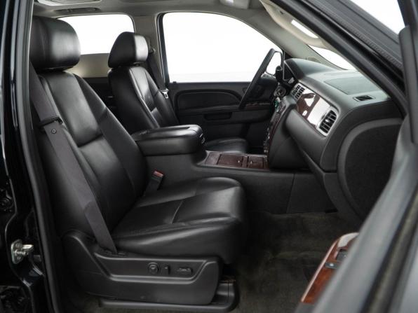 Chevrolet Tahoe III с пробегом 2011 года, цена 1 796 444 рубля, 348016 км, внедорожник, Автокод Объявления