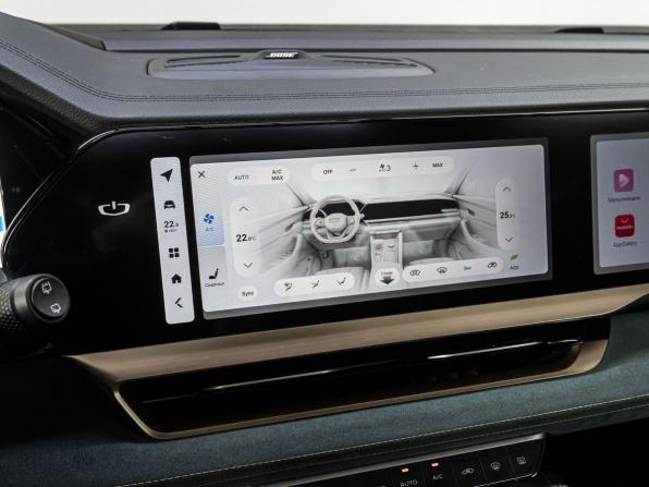 Geely Monjaro I с пробегом 2023 года, цена 3 270 000 рублей, 49498 км, внедорожник, Автокод Объявления