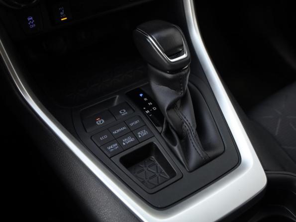 Toyota RAV4 V (XA50) с пробегом 2022 года, цена 3 299 777 рублей, 44836 км, внедорожник, Автокод Объявления