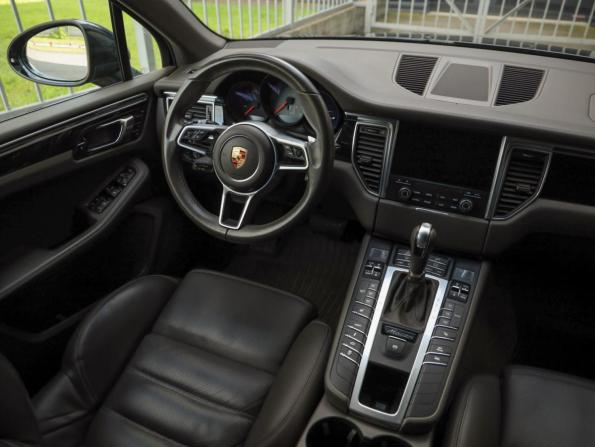 Porsche Macan I с пробегом 2016 года, цена 3 599 000 рублей, 128712 км, внедорожник, Автокод Объявления