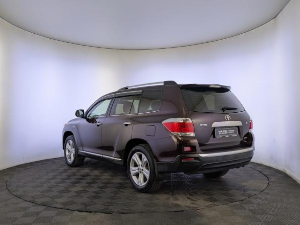 Toyota Highlander II (XU40) Рестайлинг с пробегом 2013 года, цена 1 995 000 рублей, 231320 км, внедорожник, Автокод Объявления