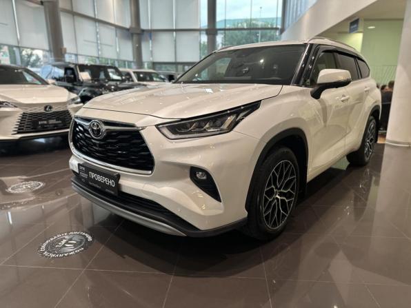 Toyota Highlander IV (XU70) с пробегом 2025 года, цена 4 955 000 рублей, 8601 км, внедорожник, Автокод Объявления