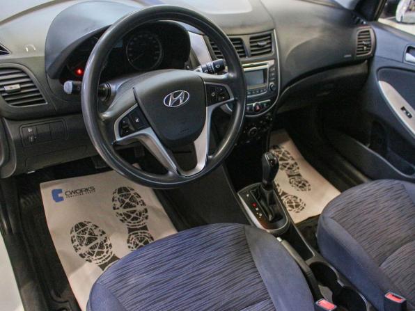 Hyundai Solaris I Рестайлинг с пробегом 2014 года, цена 730 400 рублей, 254935 км, седан, Автокод Объявления