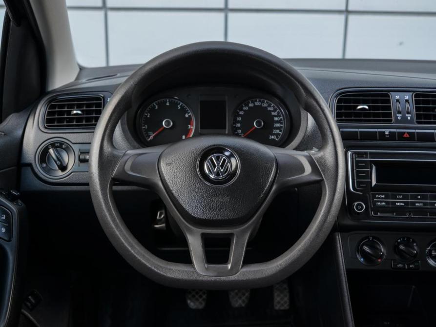 Volkswagen Polo V Рестайлинг Курган  - изображение 19