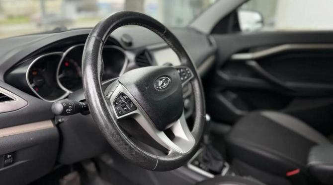 Lada (ВАЗ) Vesta I с пробегом 2019 года, цена 990 000 рублей, 132128 км, универсал, Автокод Объявления
