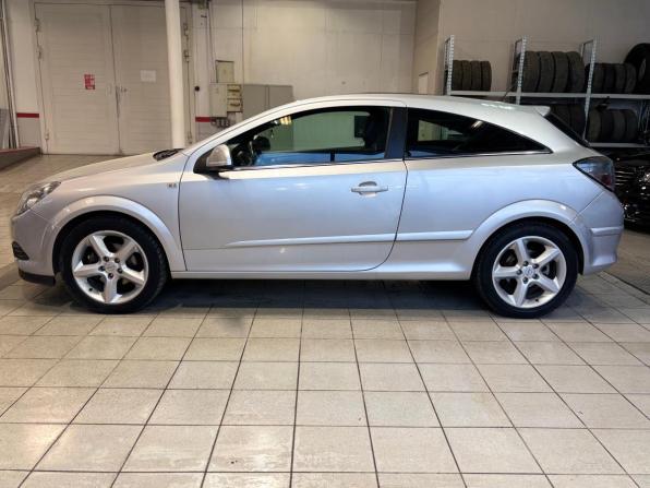 Opel Astra H Рестайлинг с пробегом 2010 года, цена 639 000 рублей, 197488 км, хэтчбек, Автокод Объявления