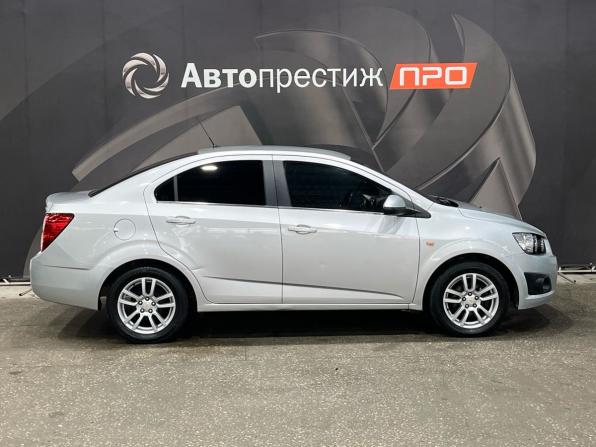 Chevrolet Aveo II с пробегом 2014 года, цена 699 000 рублей, 92165 км, седан, Автокод Объявления