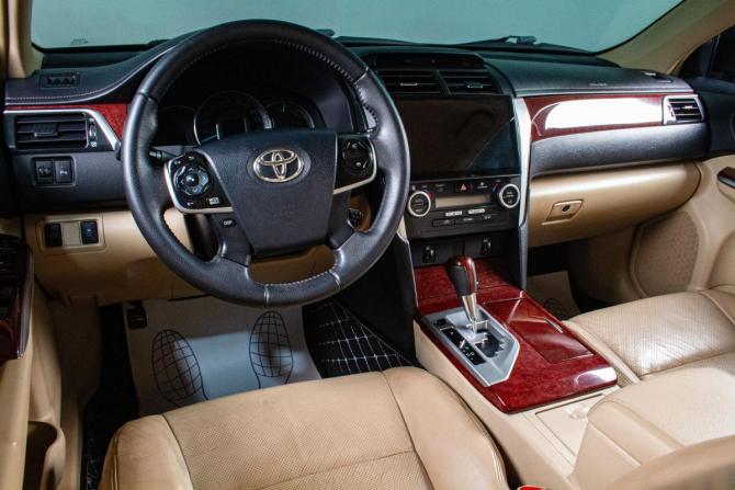 Toyota Camry VII (XV50) с пробегом 2013 года, цена 1 749 000 рублей, 314000 км, седан, Автокод Объявления