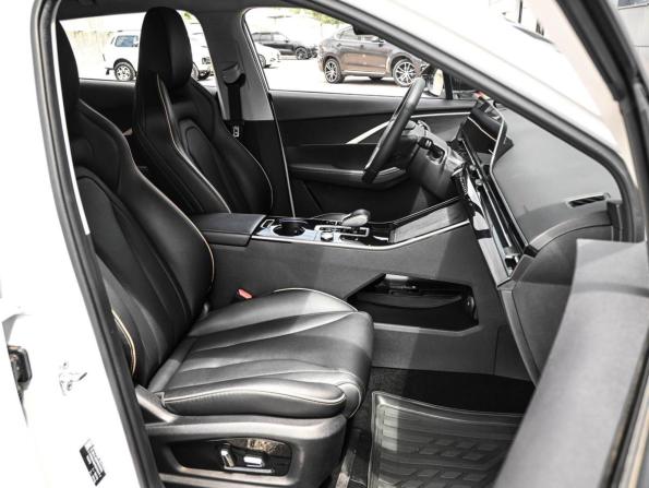 Omoda C5 I с пробегом 2023 года, цена 1 799 000 рублей, 64801 км, внедорожник, Автокод Объявления